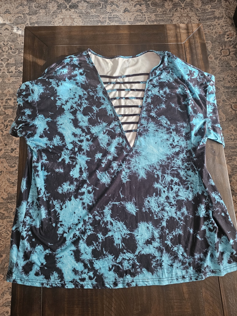SHEIN Black & Teal Tie-Dye V-Neck Top